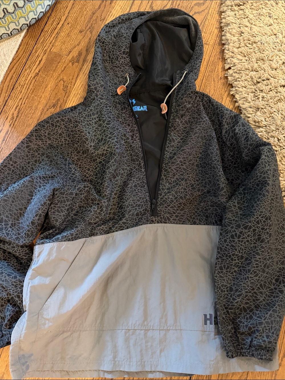 HoloGear Holographic Glowing Reflective Half Zip Size Large - Picture 3 of 5